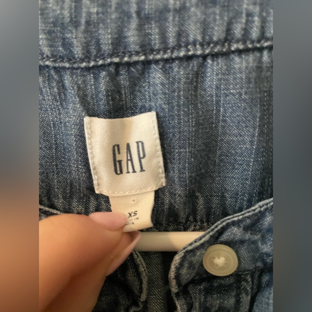 GAP Indigo Denim blouse - Picture 2 of 3